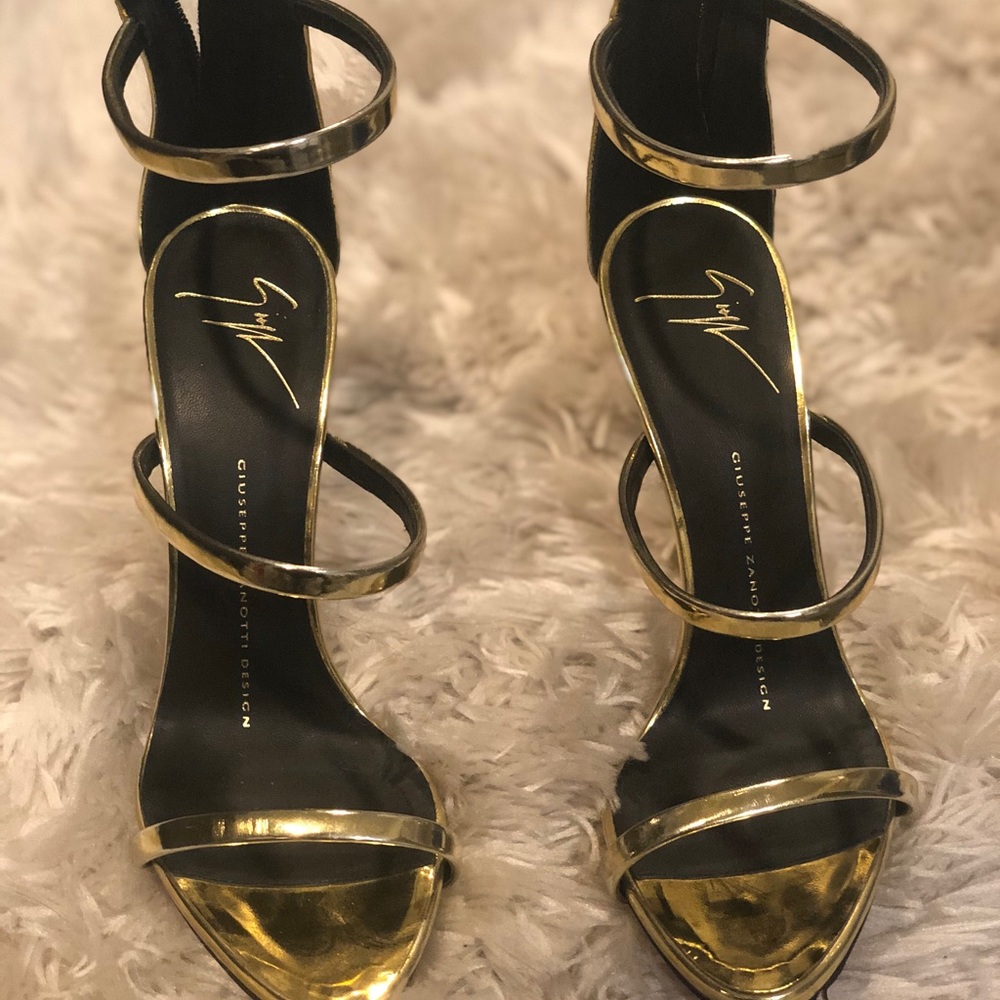Giuseppe Zanotti harmony gold heels